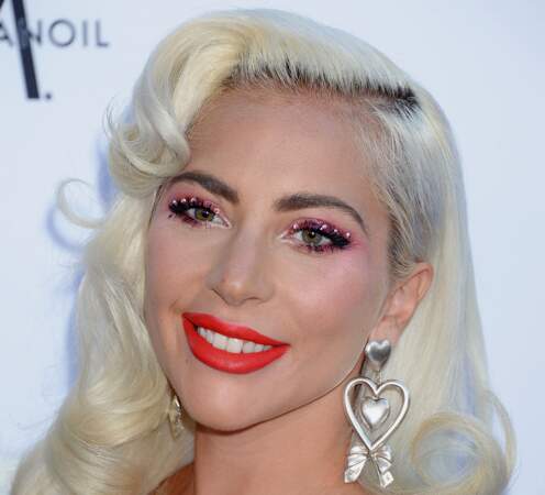 Lady Gaga: du rose et des strass