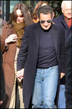 Février 2008, Nicolas Sarkozy et Carla Bruni viennent de se marier à l'Elysée. Une première pour un président en exercice.
