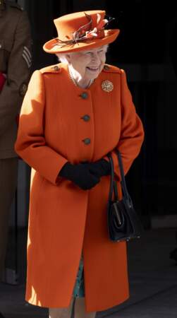 La reine Elisabeth II d'Angleterre tout sourire à Londres en mars 2019