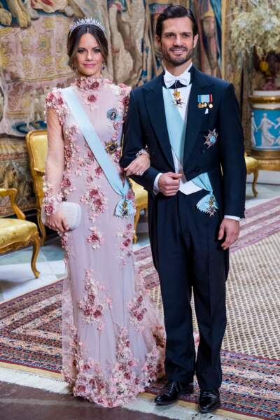 Le prince Carl Philip et la princesse Sofia de Suède
Il est le deuxième enfant et le seul fils du roi Carl Gustaf de Suède et de la reine Silvia