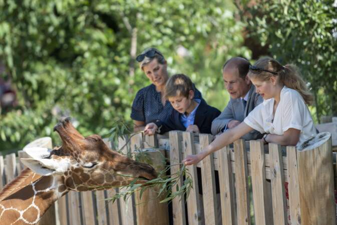 Les époux de Wessex et leurs enfants visitent le zoo "Wild Place Project" à Bristol, le 23 juillet 2019