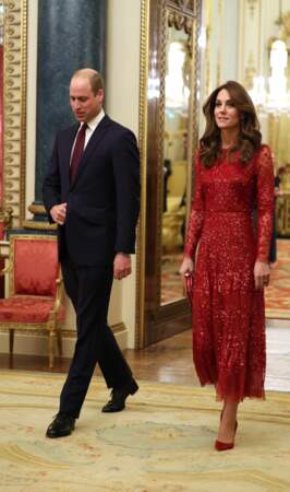 Le prince William, duc de Cambridge, et Kate Middleton, duchesse de Cambridge, accueillent les invités de la réception organisée pour le début du "Sommet Grande-Bretagne-Afrique sur les investissements" à Buckingham Palace, le 20 janvier 2020. 