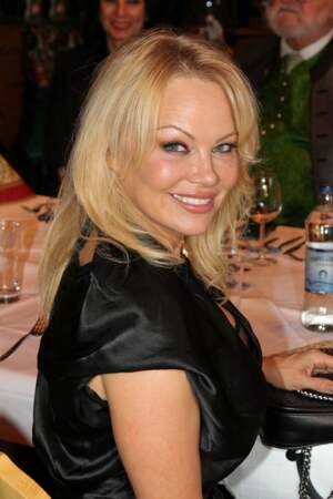 Pamela Anderson s'est mariée pour la 5è fois