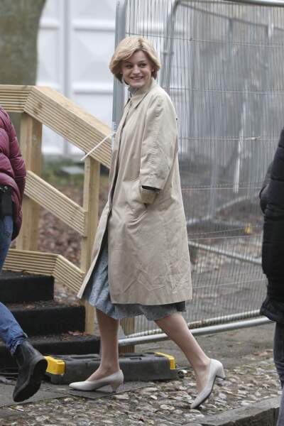 L'actrice britannique Emma Corrin  incarne Lady Diana sur le tournage de la série "The Crown"
