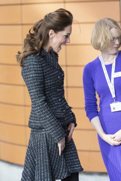 Kate Middleton est devenue accro à la demi-queue de cheval.
