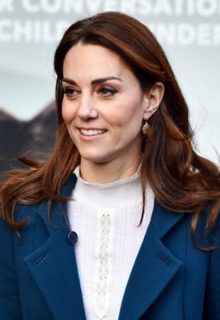 Kate Middleton, très chic pour visiter la crèche et le jardin d'enfants de Leyf Stockwell Gardens à Londres, Royaume Uni, le 29 janvier 2020.