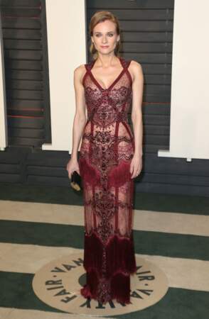 Diane Kruger est arrivée dans une robe travaillée sur la dentelle et la transparence lors de la soirée Vanity Fair Oscar Party en 2016