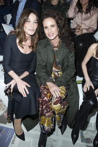 En front-row du défilé Dior, Carla Bruni était au côté d'Andie MacDowell