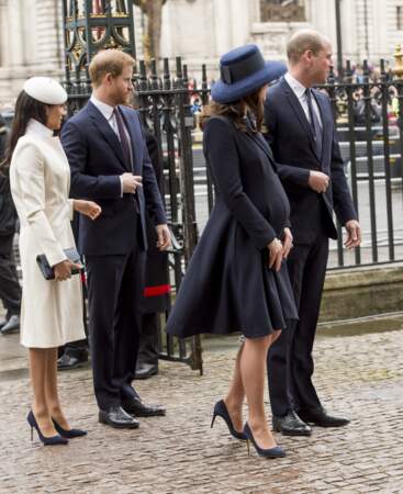Le Fab Four composé du prince Harry, de Meghan Markle de Kate Middleton et du prince William. Ils se déplacent côte à côte pour le "Commonwealth Day service" à l'Abbaye de Westminster le 12 mars 2018.