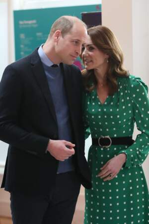 À l'occasion d'un événement au restaurant Tribeton de Galway, Kate Middleton et le prince William sont très complices. 