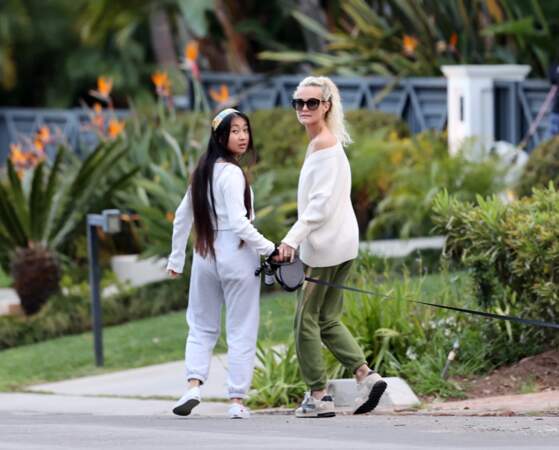 Laeticia Hallyday et sa fille Jade, 15 ans, dans les rues de Los Angeles