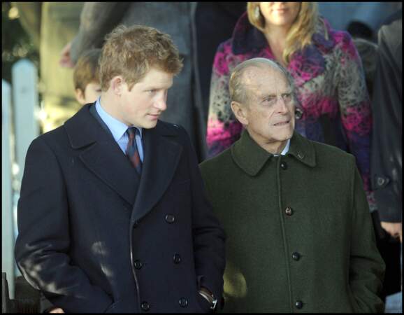 Le prince Philip et Harry, à Sandringham en 2009.