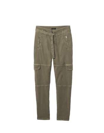 Pantalon militaire en coton mélangé, 145€, IKKS. 