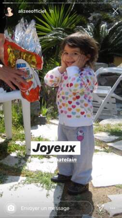 Alizée a donné naissance à sa fille aînée le 28 avril 2005. 