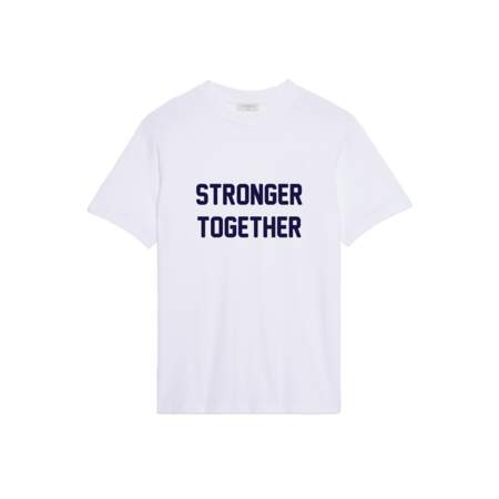 Stronger Together pour Homme, 65€, 
Sandro, disponible sur sandro-paris.com 