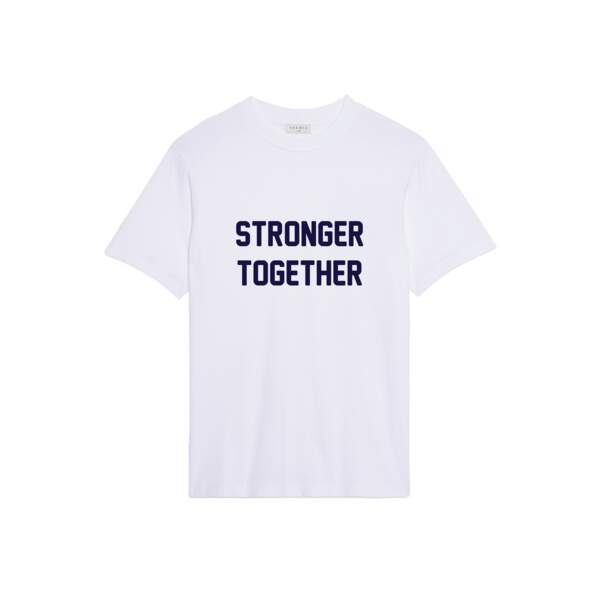 Stronger Together pour Homme, 65€, 
Sandro, disponible sur sandro-paris.com 