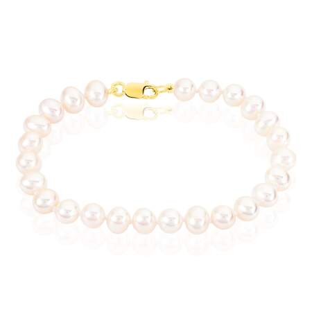 Bracelet or et perles de culture, 99€, Histoire d’Or. 