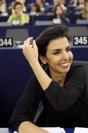 Rachida Dati quitte  le ministère de la Justice après avoir été élue députée au Parlement européen en juin 2009.