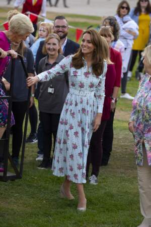 Kate Middleton renoue avec les espadrilles Castaner comme l'été 2019.