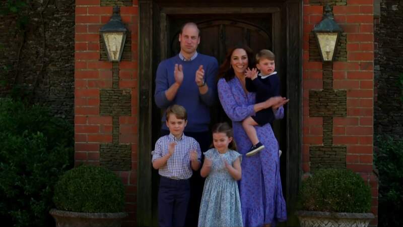 Les Cambridge et leurs enfants, George, Charlotte et Louis, affichent tous un teint hâlé