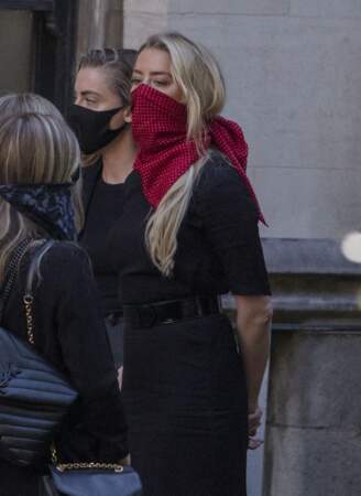 Amber Heard, à son arrivée à la cour royale de justice à Londres, le 7 juillet 2020. 