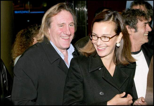 Carole Bouquet et Gérard Depardieu à l'avant première du film "36 quai des Orfèvres" en 2004.
