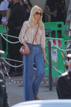Claudia Schiffer en 2019, stylée et toujours cette même blondeur juvénile.