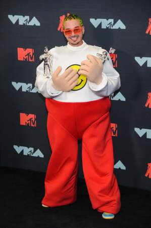 J Balvin à la remise de prix de la cérémonie des MTV Video Music Awards (MTV VMA's) à Newark dans le New Jersey