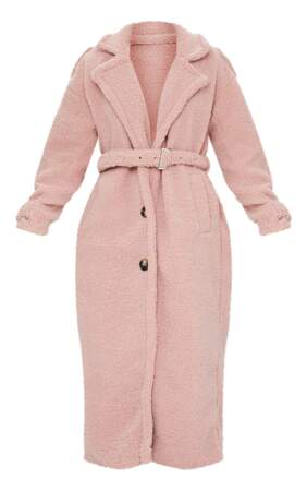 Manteau oversized vieux rose, 98€, Pretty Little Thing