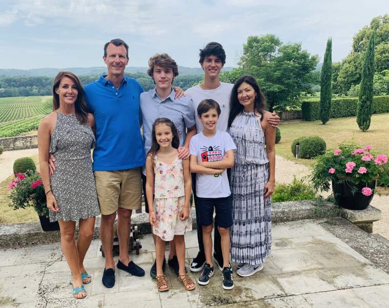 Le prince Joachim de Danemark en famille, pour fêter les 18 ans de son fils le prince Felix, à Cahors le 22 juillet 2020