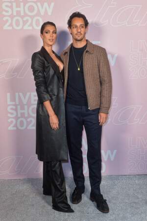 Iris Mittenaere et Diego ont assisté au défilé Etam Live Show 2020 en amoureux. 