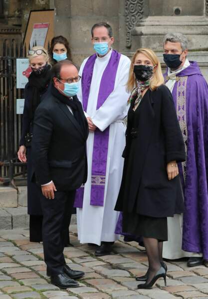 François Hollande et Julie Gayet ont tenu à rendre ensemble un dernier hommage à Juliette Gréco