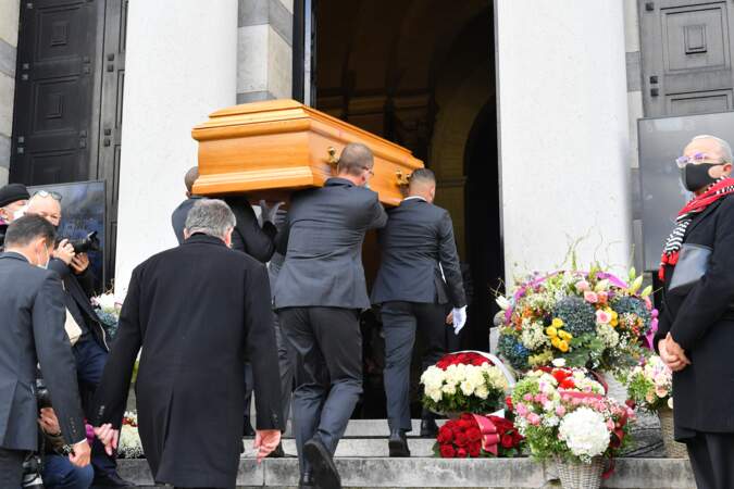 Les funérailles de Kenzo Takada ont lieu ce 9 octobre au cimetière du Père Lachaise, à Paris. 