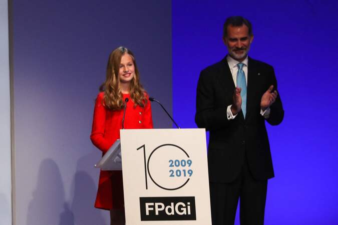 Le roi Felipe VI d'Espagne, la princesse Leonor lors de la 10ème édition de la Fondation Princesse de Gérone à Barcelone, le lundi 4 octobre 2019. 