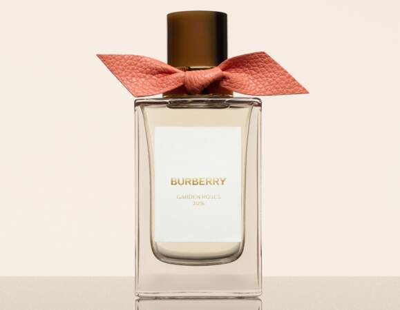Eau de Parfum Burberry Signatures Garden Roses, Burberry, 230 € les 100 ml en exclusivité aux Galeries Lafayette