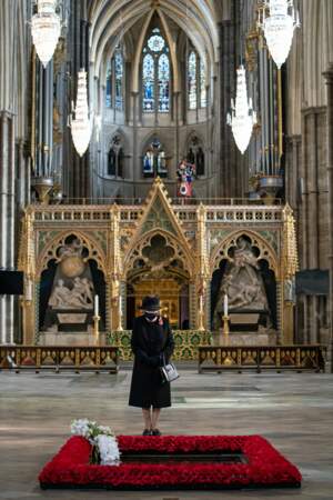 La commémoration à laquelle la reine Elizabeth a participé s'est déroulée dans l'abbaye de Westminster.