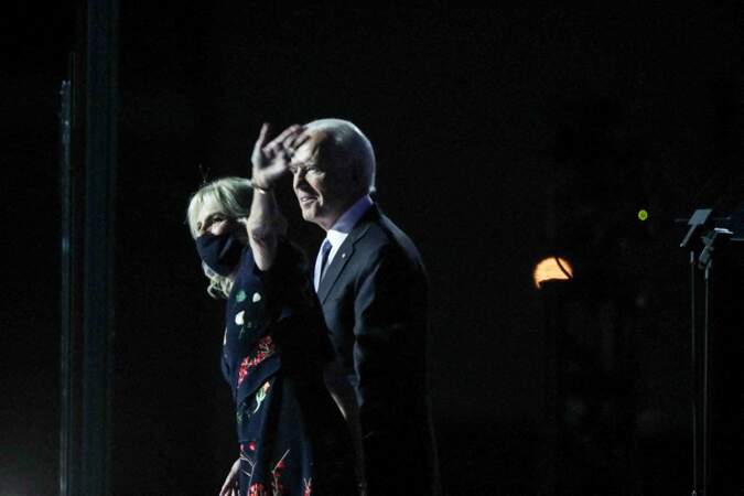 Joe Biden, et sa femme Jill, au soir de sa victoire à l'élection présidentielle américaine, le 7 novembre 2020. 