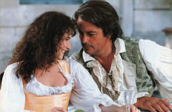 Elsa Lunghini et Alain Delon sur le tournage du film Le retour de Casanova en 1992. 