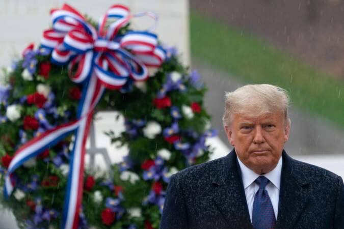 Le président des Etats-Unis Donald Trump lors de la journée des vétérans au cimetière d'Arlington le 11 novembre 2020