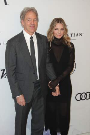 David E Kelley et sa femme Michelle Pfeiffer à la soirée Variety's Power of Women, à Beverly Hills, le 13 octobre 2017.