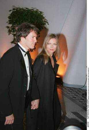 Michelle Pfeiffer et son époux, David E.Kelley, à la cérémonie de clôture du 40ème Festival de Monte-Carlo, en 2000. 