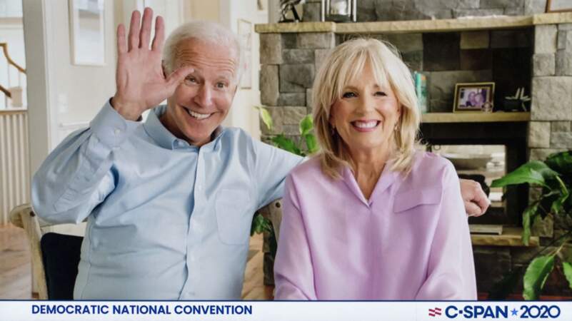 Inséparables, Jill et Joe Biden s'affichent toujours très souriants et  complices.