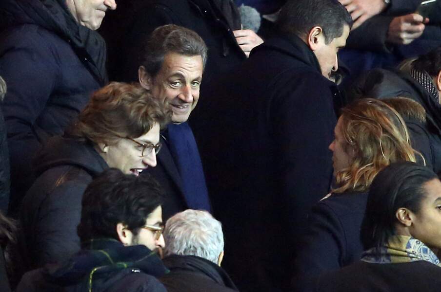 Nicolas Sarkozy avec ses fils Jean Sarkozy et Pierre Sarkozy, au match de football PSG - Monaco au Parc des Princes, le 20 mars 2016.