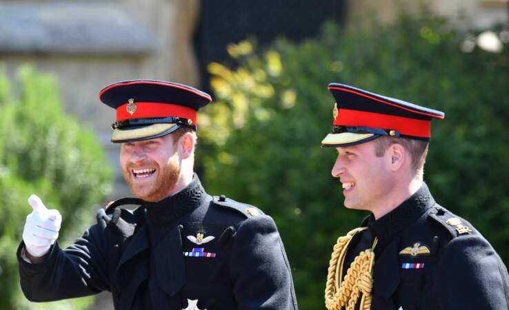 Les princes Harry et William arrivent à la chapelle St. George au château de Windsor pour le mariage du prince Harry et de Meghan Markle, le 19 mai 2018