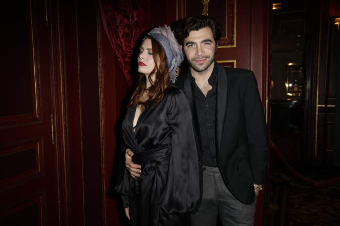 Élodie Frégé et son compagnon Gian Marco Tavani au lancement du magazine "7000 Art Company", à l'hôtel intercontinental à Paris, le 7 mars 2019. 