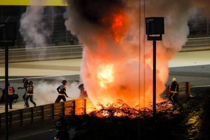 Romain Grosjean, le mari de Marion Jollès, est sorti à temps de sa voiture en feu.