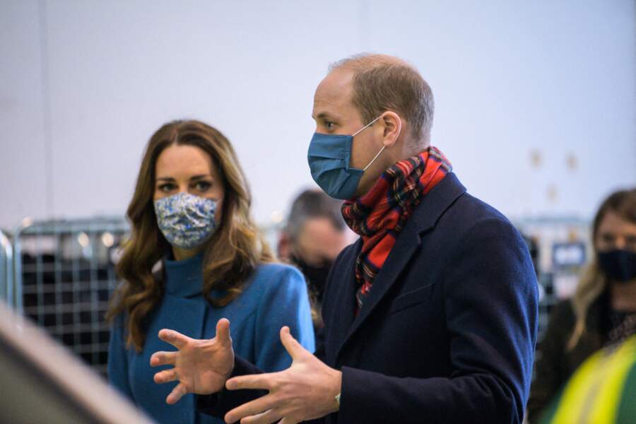 Le prince William et Kate Middleton visitent un centre de secours à Newbridge en Ecosse, le 7 décembre 2020

