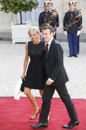 Pour leur première apparition en couple, Brigitte Macron avait sorti une mini robe