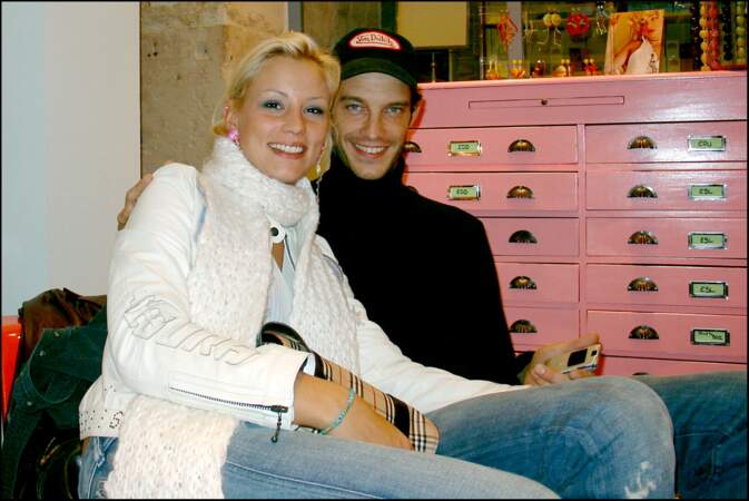 Elodie Gossuin et son chéri Bertrand Lacherie au début de leur histoire en 2004.