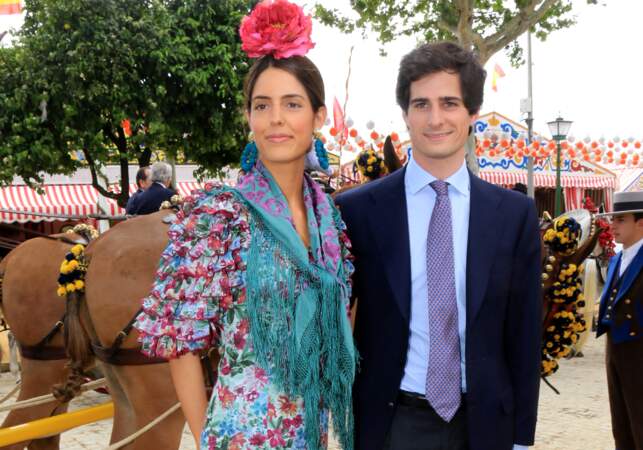 En Espagne, Fernando Fitz-James Stuart, le futur duc d'Albe, a eu une petite fille, qui répond au doux nom de Rosario. La 21e duchesse d’Alba est née le 8 septembre 2020.  